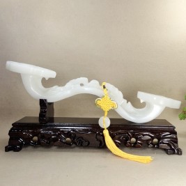 White Jade Ruyi